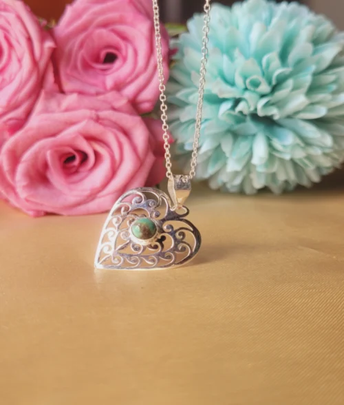 925 silver heart pendant with turquoise gemstone