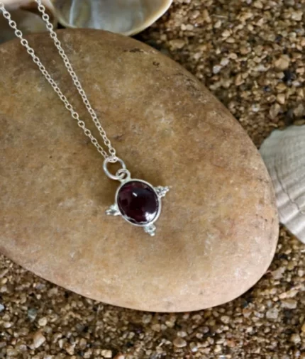 925 silver garnet pendant