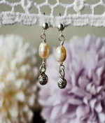 Pearl drop earrings in 925 silver