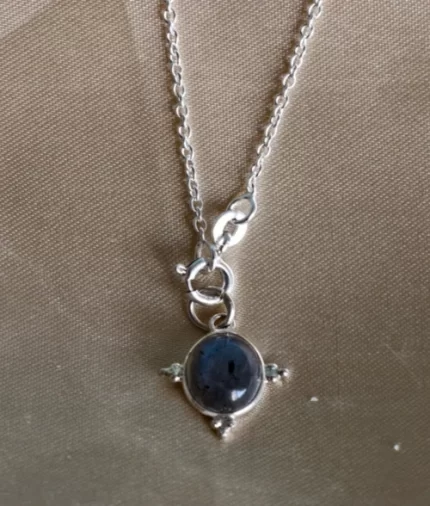 925 silver labradorite pendant