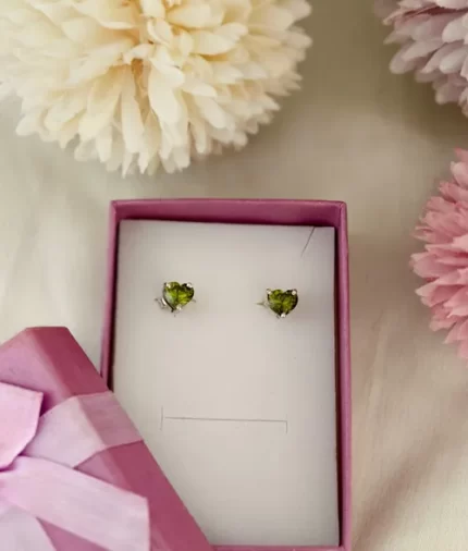 925 silver green cubic zirconia stud earrings