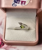 Adjustable 92.5 sterling silver ring with Peridot gemstone