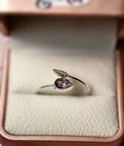 Adjustable 92.5 sterling silver ring with Amethyst gemstone Adjustable 92.5 sterling silver ring with Amethyst gemstone