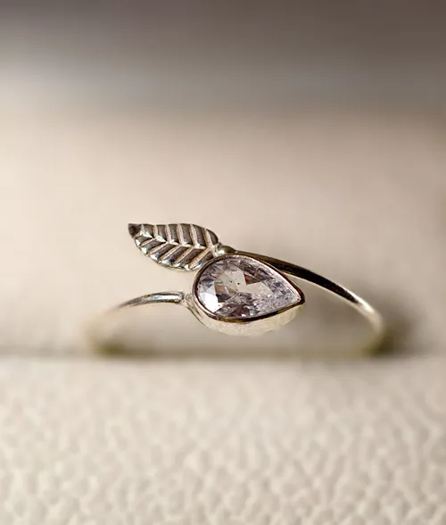 Adjustable 92.5 sterling silver ring with cubic zirconia Adjustable 92.5 sterling silver ring with cubic zirconia